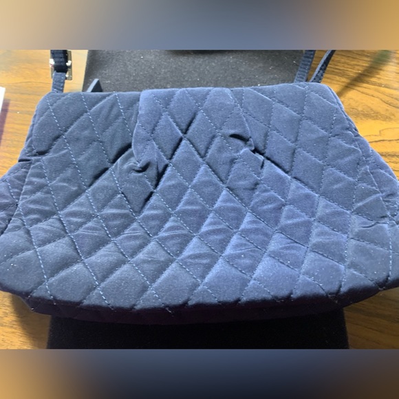 Vera Bradley Convertibie cross body quilted bag -Navy - Picture 6 of 12